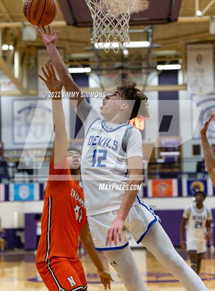 Thumbnail 3 in Normal Community vs. Quincy (IHSA 4A Sectional Finals) photogallery.