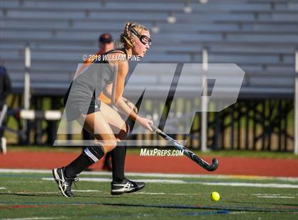 Thumbnail 3 in Mamaroneck vs. Kingston (NYSPHSAA Class A Regional Semifinal) photogallery.