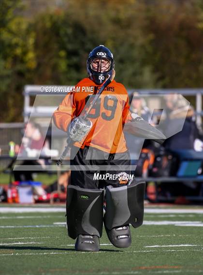 Thumbnail 1 in Mamaroneck vs. Kingston (NYSPHSAA Class A Regional Semifinal) photogallery.