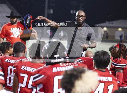 Thumbnail 2 in Terry vs. Lamar Consolidated photogallery.