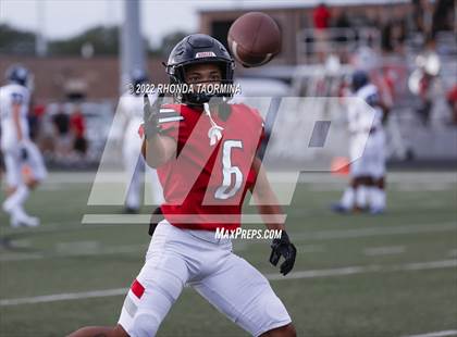 Thumbnail 2 in Terry vs. Lamar Consolidated photogallery.