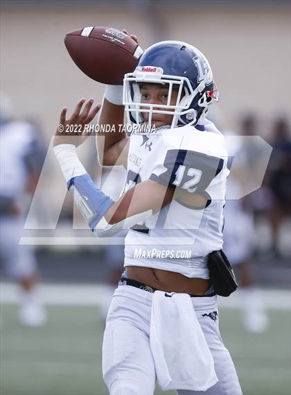 Thumbnail 3 in Terry vs. Lamar Consolidated photogallery.