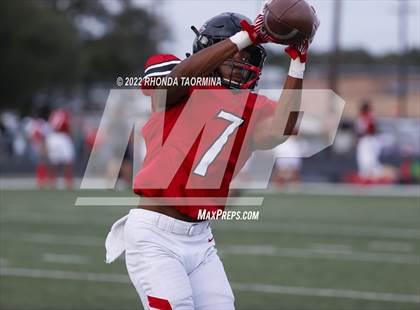 Thumbnail 3 in Terry vs. Lamar Consolidated photogallery.
