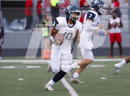 Thumbnail 2 in Terry vs. Lamar Consolidated photogallery.