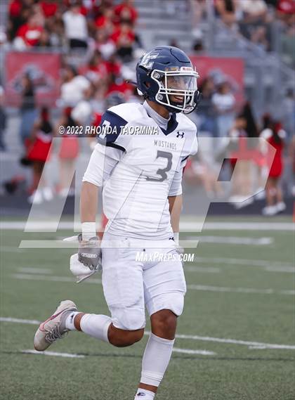Thumbnail 2 in Terry vs. Lamar Consolidated photogallery.