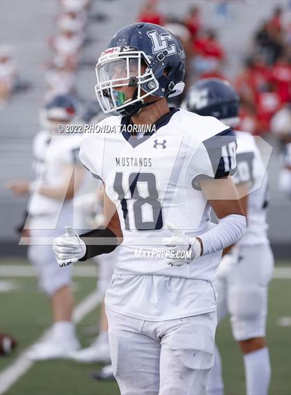 Thumbnail 2 in Terry vs. Lamar Consolidated photogallery.