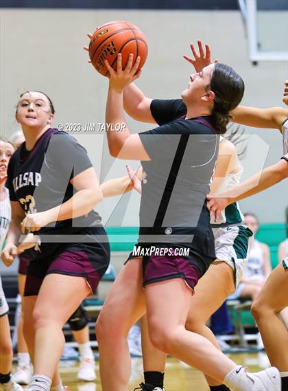 Thumbnail 3 in Santo vs Millsap (Relentless Runnin' Cats Classic) photogallery.