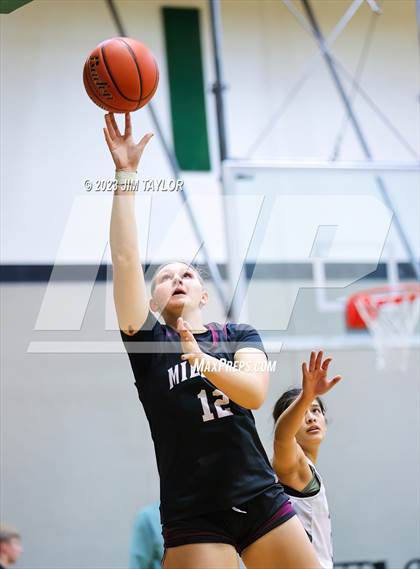 Thumbnail 2 in Santo vs Millsap (Relentless Runnin' Cats Classic) photogallery.