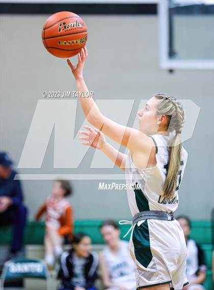 Thumbnail 1 in Santo vs Millsap (Relentless Runnin' Cats Classic) photogallery.