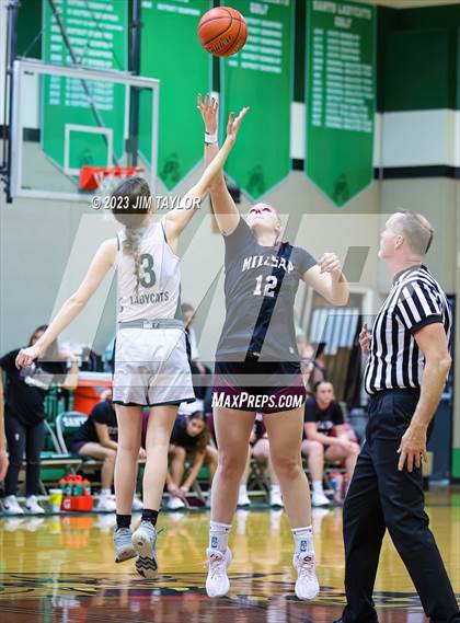 Thumbnail 1 in Santo vs Millsap (Relentless Runnin' Cats Classic) photogallery.