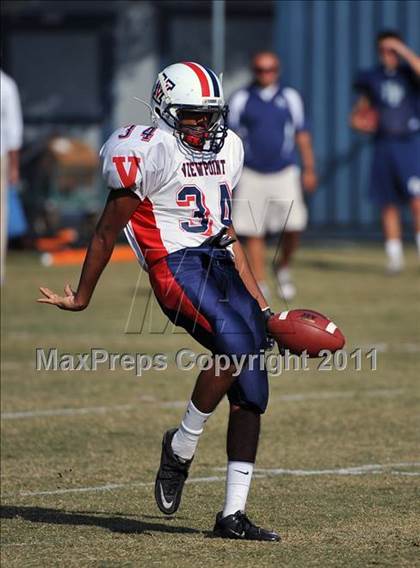Thumbnail 1 in Viewpoint @ Flintridge Prep photogallery.