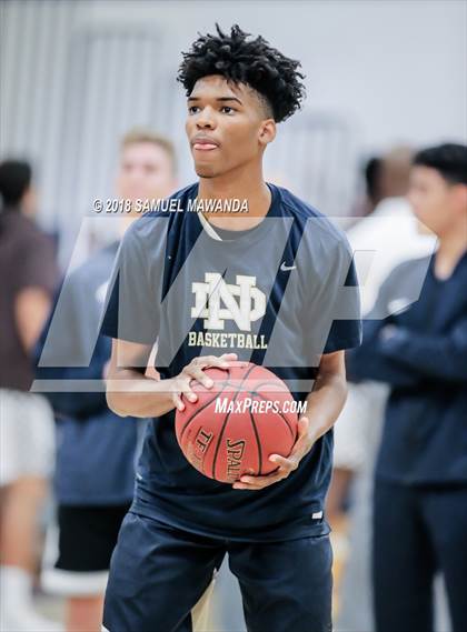 Thumbnail 1 in Crespi vs  Notre Dame (SO) (4th Annual West Valley Thanksgiving Tip-Off Classic) photogallery.