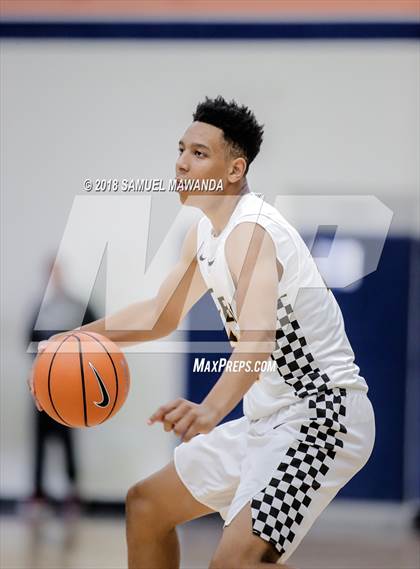 Thumbnail 1 in Crespi vs  Notre Dame (SO) (4th Annual West Valley Thanksgiving Tip-Off Classic) photogallery.