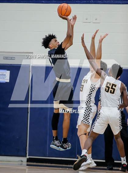 Thumbnail 1 in Crespi vs  Notre Dame (SO) (4th Annual West Valley Thanksgiving Tip-Off Classic) photogallery.