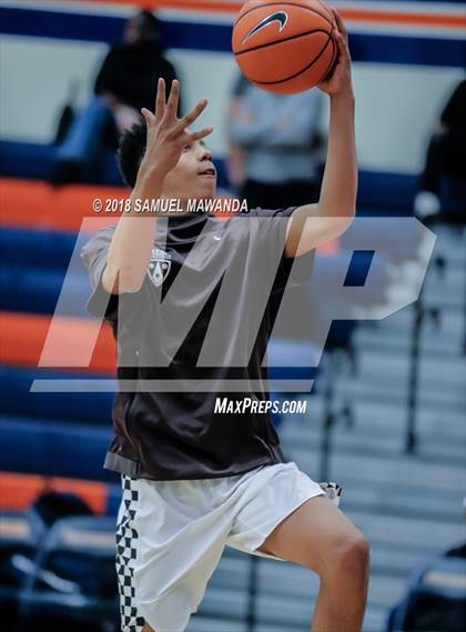 Thumbnail 3 in Crespi vs  Notre Dame (SO) (4th Annual West Valley Thanksgiving Tip-Off Classic) photogallery.