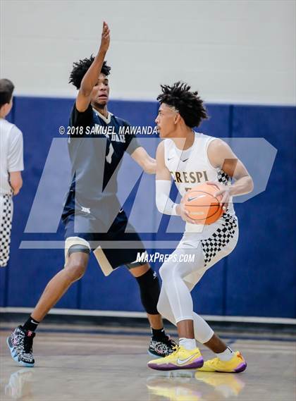 Thumbnail 3 in Crespi vs  Notre Dame (SO) (4th Annual West Valley Thanksgiving Tip-Off Classic) photogallery.