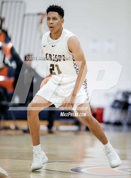 Thumbnail 1 in Crespi vs  Notre Dame (SO) (4th Annual West Valley Thanksgiving Tip-Off Classic) photogallery.