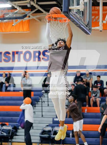 Thumbnail 3 in Crespi vs  Notre Dame (SO) (4th Annual West Valley Thanksgiving Tip-Off Classic) photogallery.