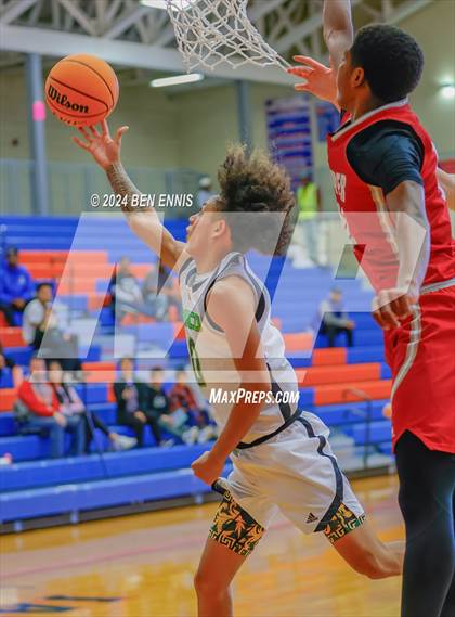 Thumbnail 2 in Discovery vs. Bishop Snyder (Peach State Explosion) photogallery.