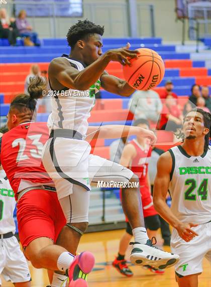 Thumbnail 3 in Discovery vs. Bishop Snyder (Peach State Explosion) photogallery.