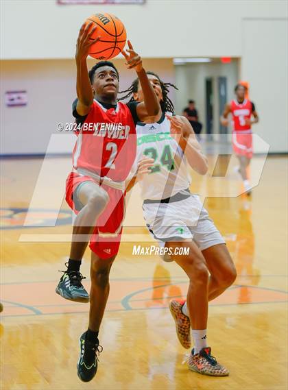 Thumbnail 3 in Discovery vs. Bishop Snyder (Peach State Explosion) photogallery.