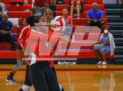 Thumbnail 3 in St. Pius X Catholic @ Woodward Academy photogallery.