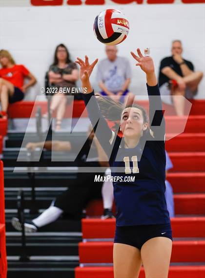 Thumbnail 3 in St. Pius X Catholic @ Woodward Academy photogallery.