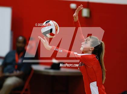 Thumbnail 3 in St. Pius X Catholic @ Woodward Academy photogallery.