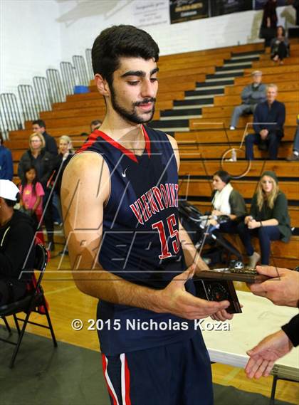 Thumbnail 3 in Harvard-Westlake vs. Viewpoint (Joe Frazier Classic) photogallery.