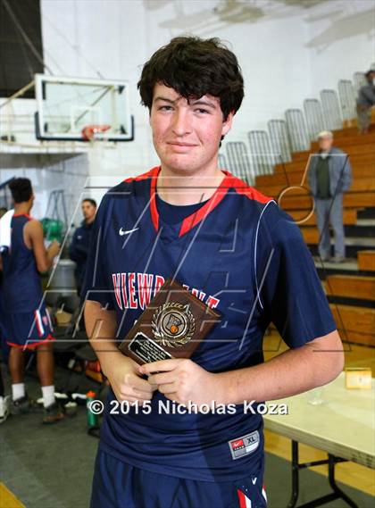 Thumbnail 2 in Harvard-Westlake vs. Viewpoint (Joe Frazier Classic) photogallery.