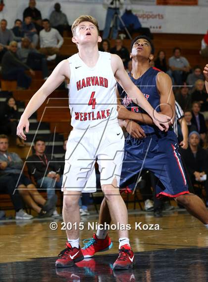 Thumbnail 2 in Harvard-Westlake vs. Viewpoint (Joe Frazier Classic) photogallery.