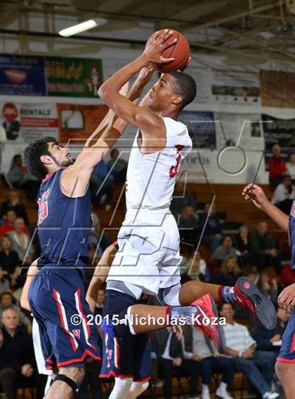 Thumbnail 1 in Harvard-Westlake vs. Viewpoint (Joe Frazier Classic) photogallery.