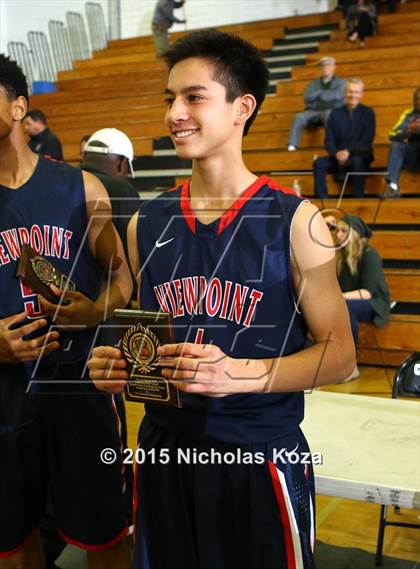 Thumbnail 2 in Harvard-Westlake vs. Viewpoint (Joe Frazier Classic) photogallery.