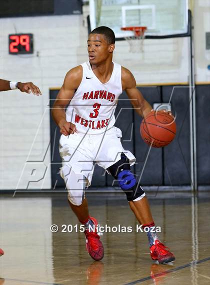 Thumbnail 3 in Harvard-Westlake vs. Viewpoint (Joe Frazier Classic) photogallery.
