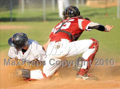 Thumbnail 2 in Jones @ Huntsville photogallery.