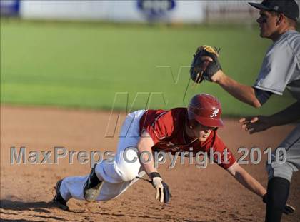 Thumbnail 3 in Jones @ Huntsville photogallery.