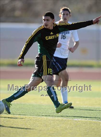 Thumbnail 1 in Canyon @ Saugus photogallery.