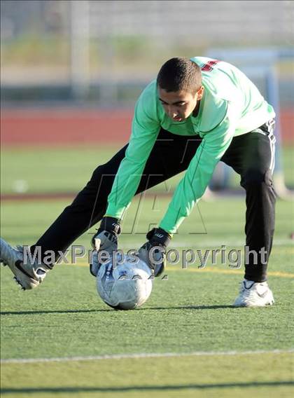 Thumbnail 2 in Canyon @ Saugus photogallery.