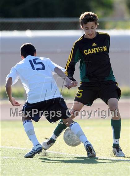 Thumbnail 1 in Canyon @ Saugus photogallery.