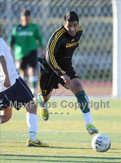 Thumbnail 1 in Canyon @ Saugus photogallery.