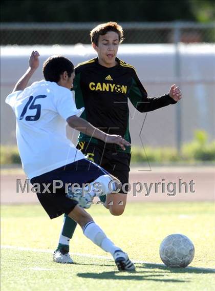 Thumbnail 2 in Canyon @ Saugus photogallery.