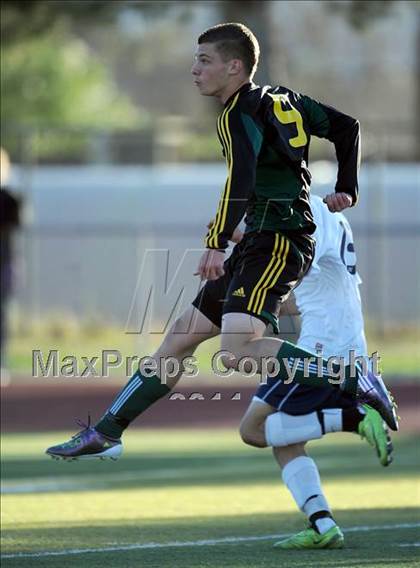 Thumbnail 2 in Canyon @ Saugus photogallery.
