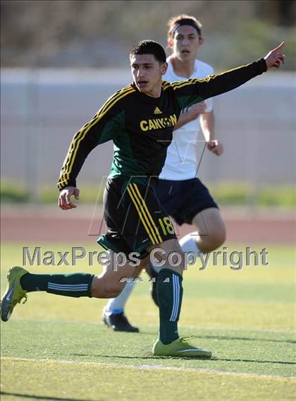 Thumbnail 2 in Canyon @ Saugus photogallery.