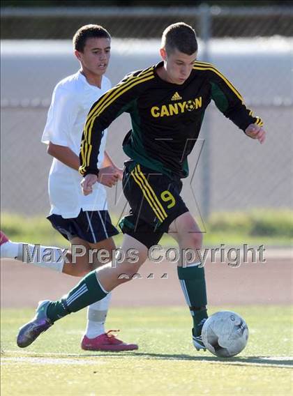 Thumbnail 1 in Canyon @ Saugus photogallery.