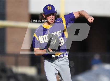 Thumbnail 3 in Clarkstown North @ Mamaroneck (Section 1 Class AA Quarterfinal) photogallery.