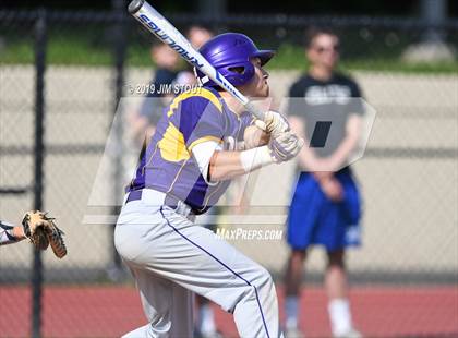 Thumbnail 3 in Clarkstown North @ Mamaroneck (Section 1 Class AA Quarterfinal) photogallery.