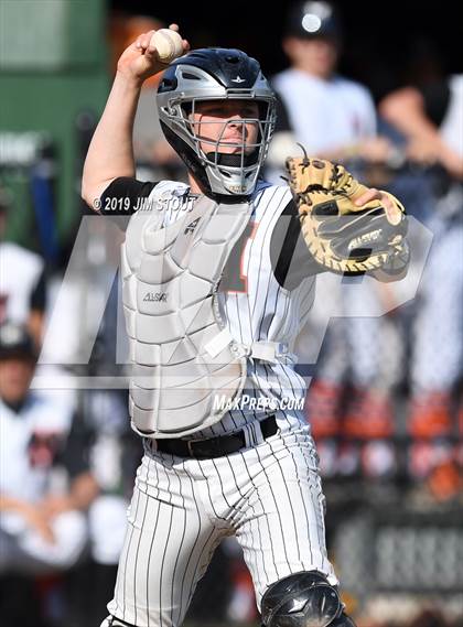 Thumbnail 2 in Clarkstown North @ Mamaroneck (Section 1 Class AA Quarterfinal) photogallery.