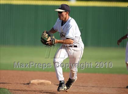 Thumbnail 3 in Connally @ Akins photogallery.
