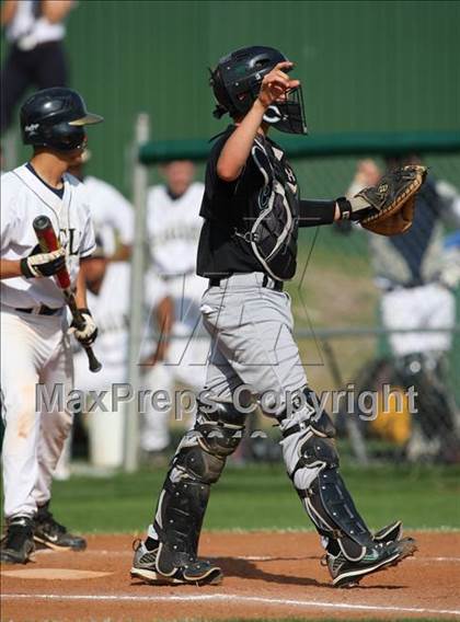 Thumbnail 2 in Connally @ Akins photogallery.