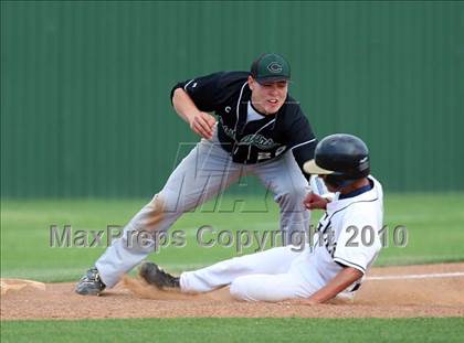 Thumbnail 2 in Connally @ Akins photogallery.